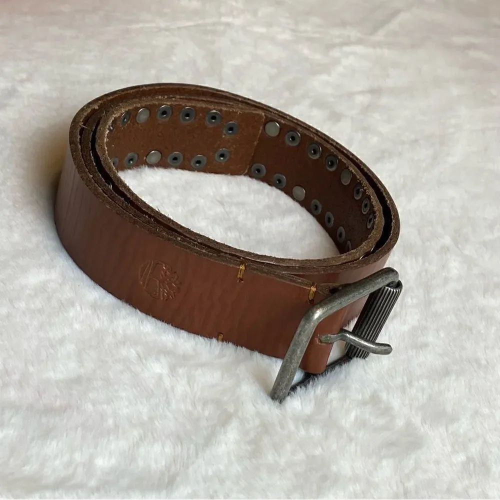 Timberland Brown Leather Belt With Silver Rivets Size Medium